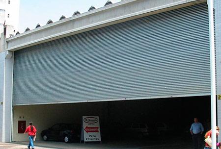 portas de enrolar automáticas
